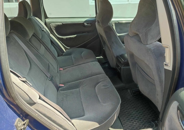 Volvo V70 cena 5500 przebieg: 372000, rok produkcji 2003 z Korfantów małe 46